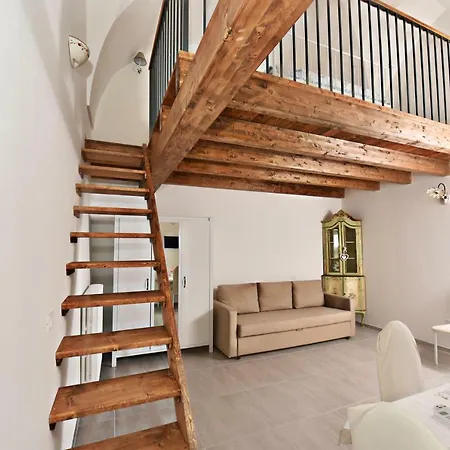 Il Giardino Di Benedetta Лечче