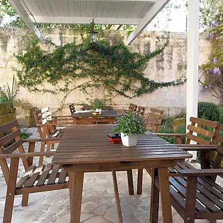 Il Giardino Di Benedetta 莱切